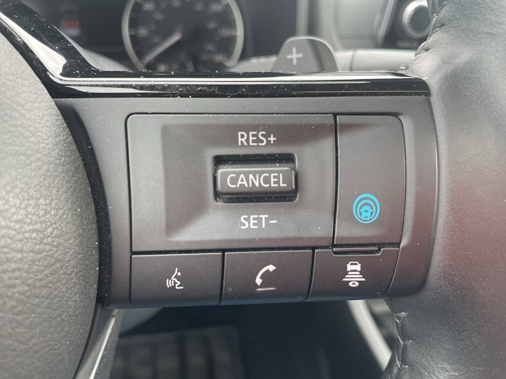 Certified 2023 Nissan Rogue SV w/ SV Premium Package image 15