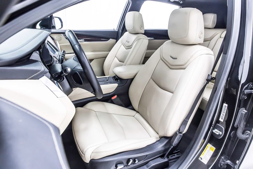 Used 2019 Cadillac XT5 Luxury FWD image 28