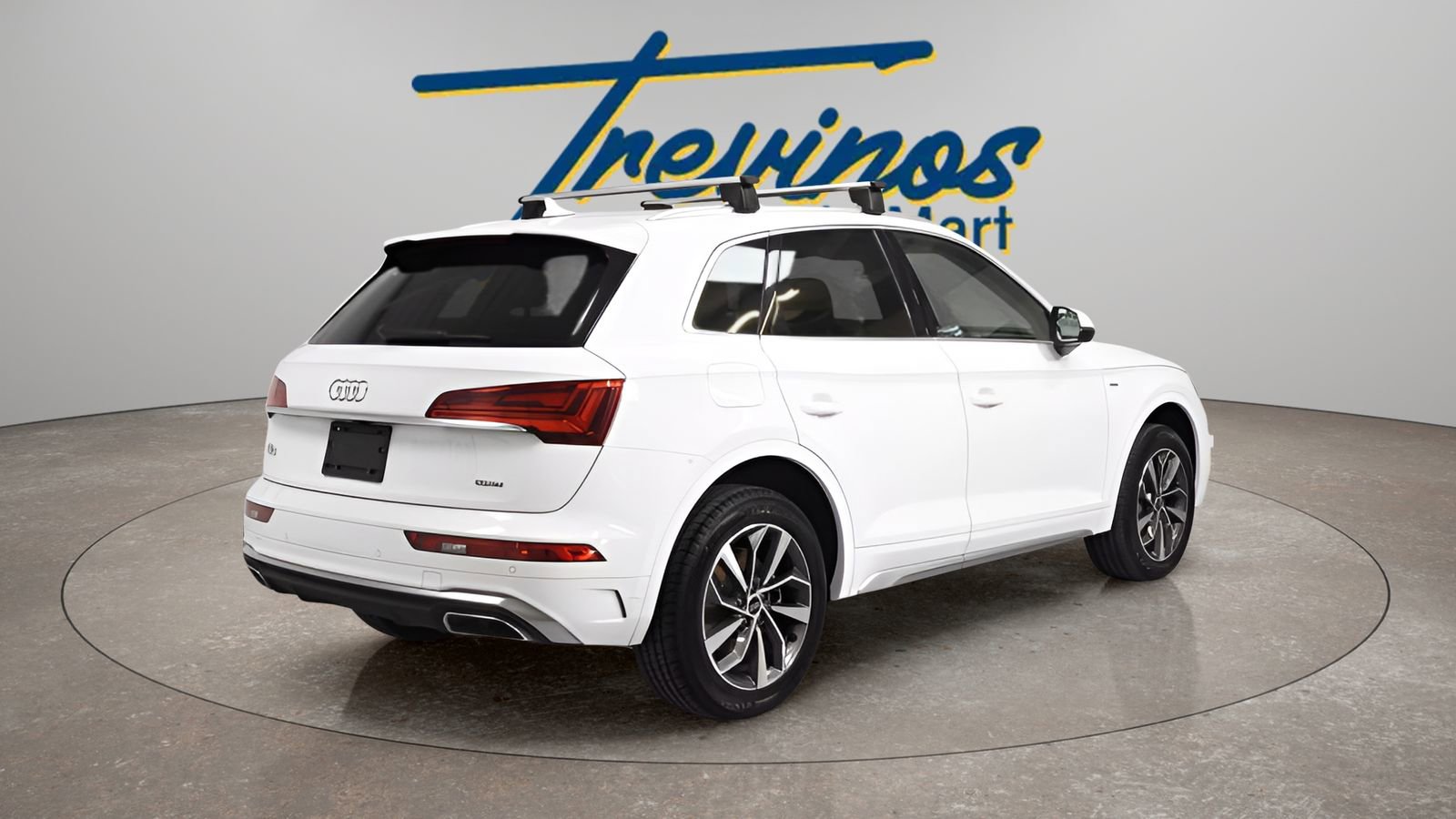 Used 2024 Audi Q5 2.0T Premium Plus image 2