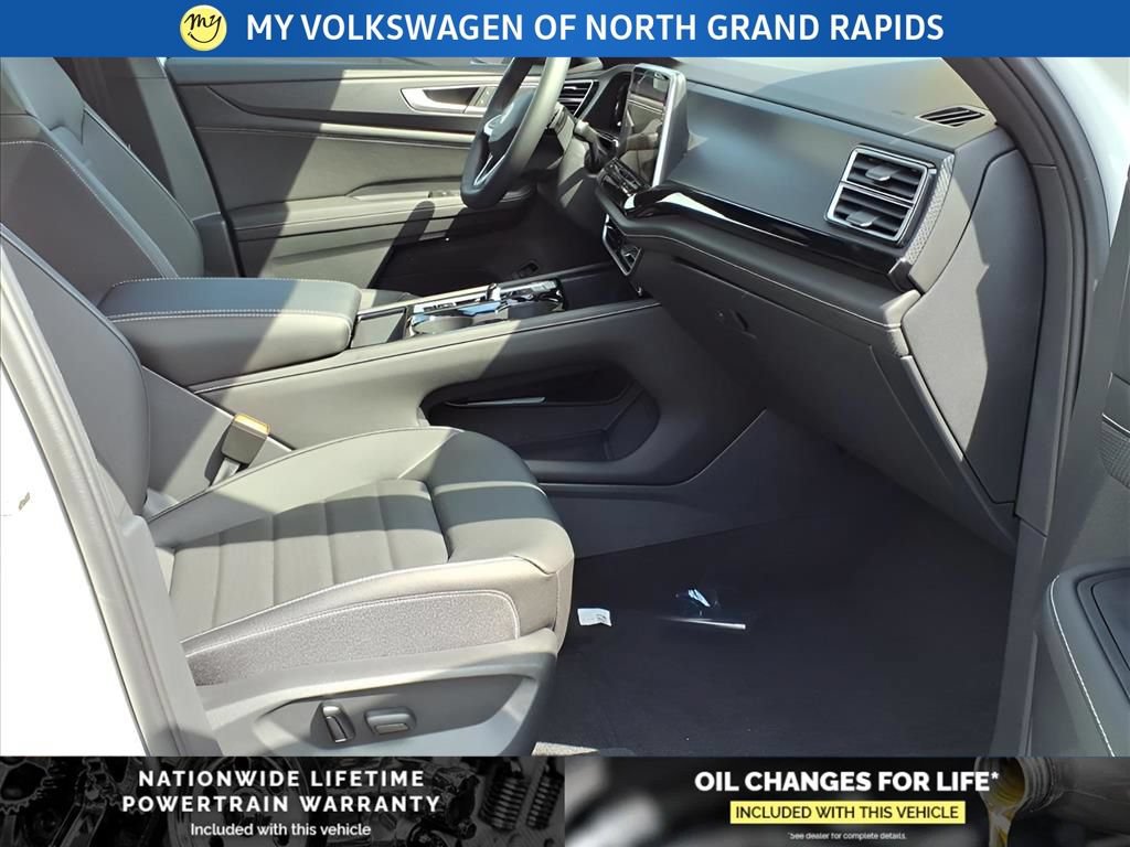 New 2026 Volkswagen Atlas Cross Sport SEL R-Line AWD/4WD image 22