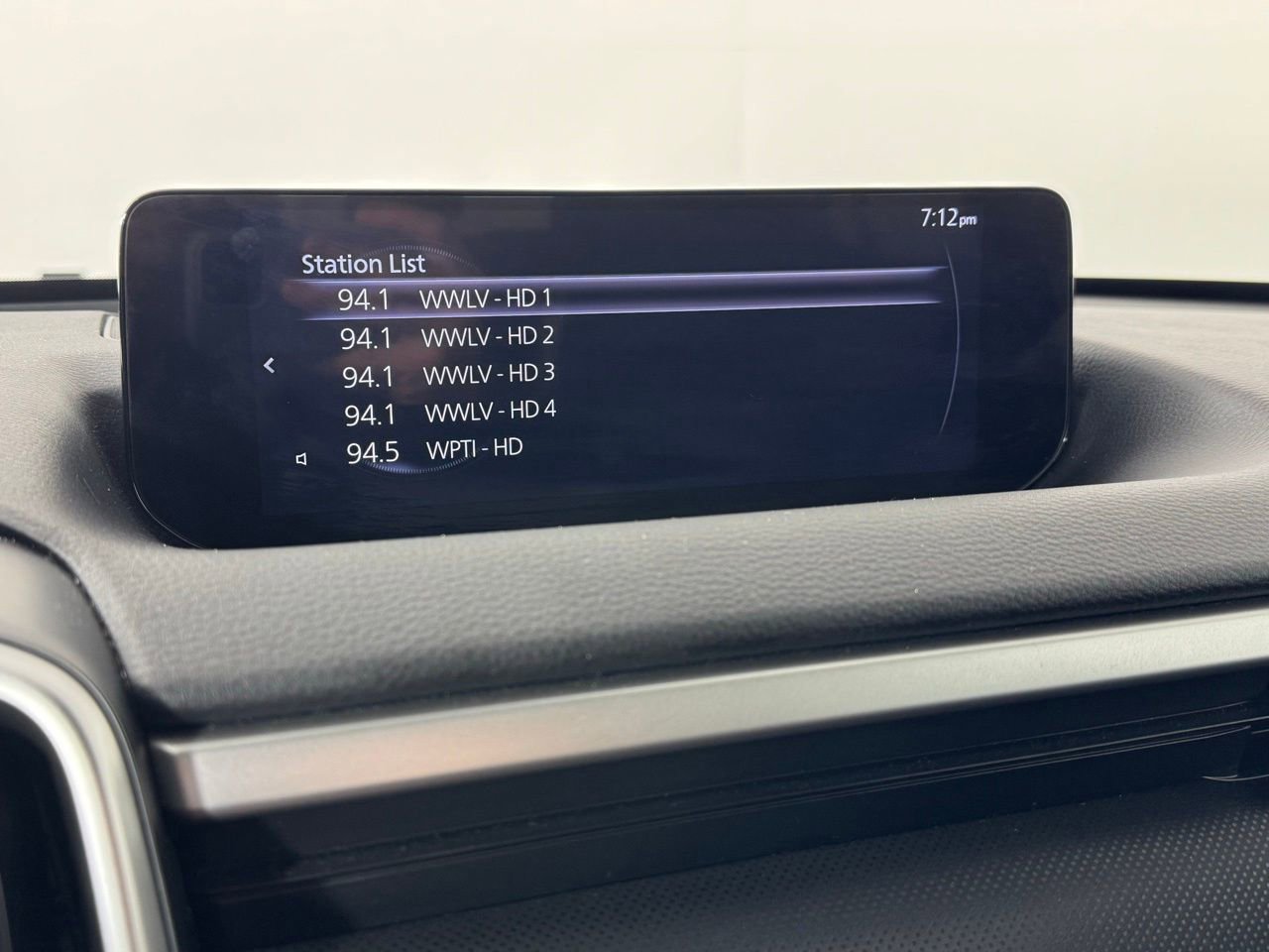 Used 2025 MAZDA CX-50 AWD 2.5 S w/ Preferred Package image 16