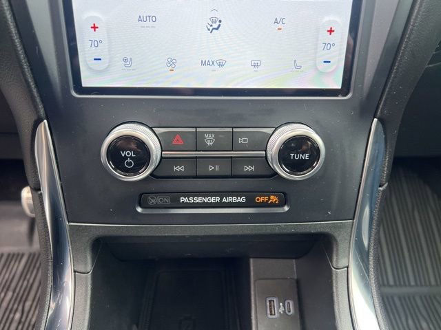 Used 2023 Ford Edge ST w/ Equipment Group 401A AWD/4WD image 31