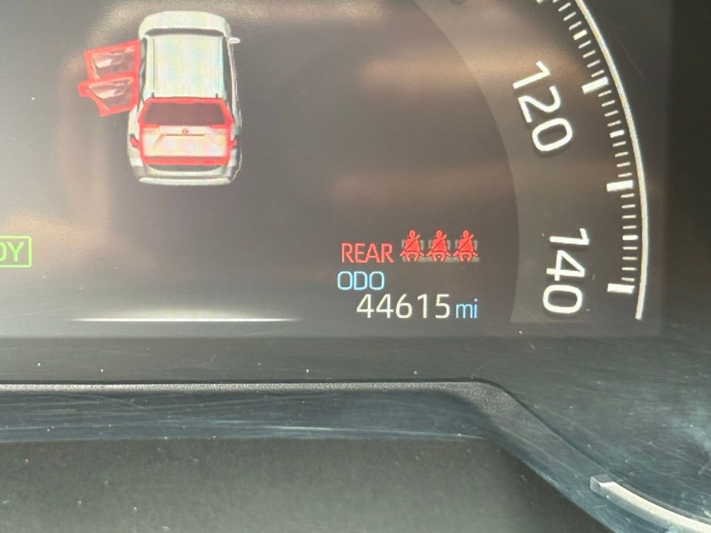 Used 2024 Toyota RAV4 XLE image 20