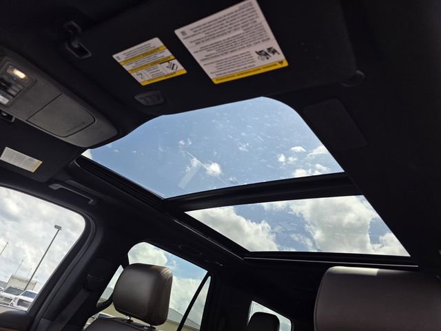 Used 2025 Ford Expedition King Ranch AWD/4WD image 23