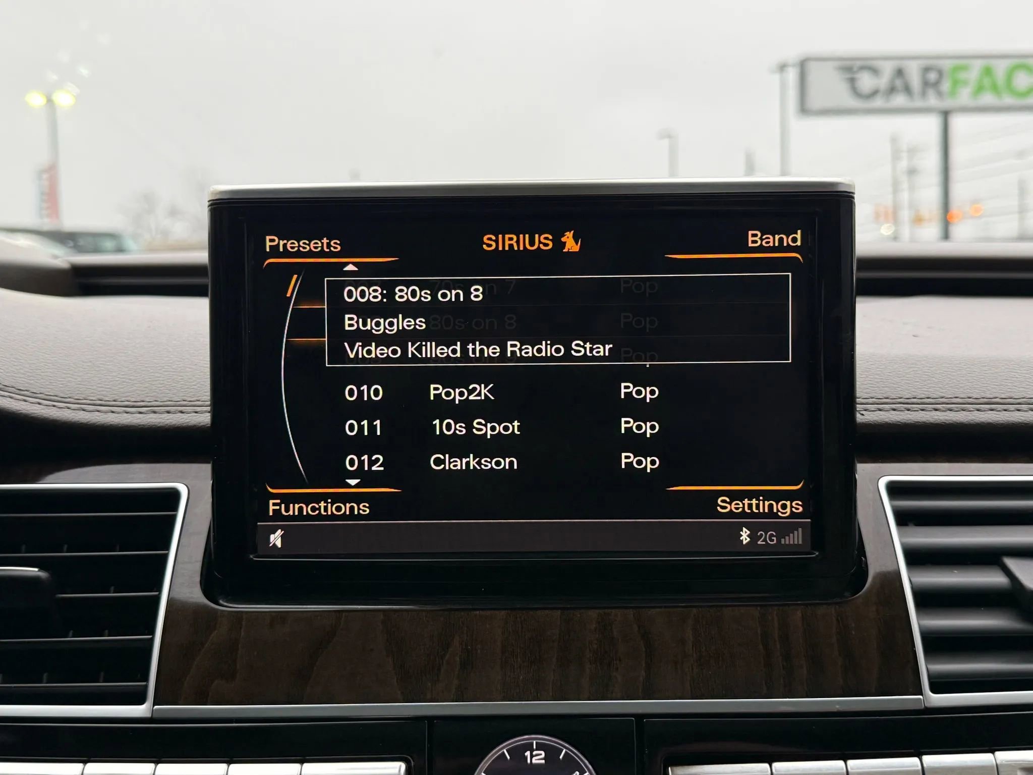 Used 2017 Audi A8 L 4.0T image 37