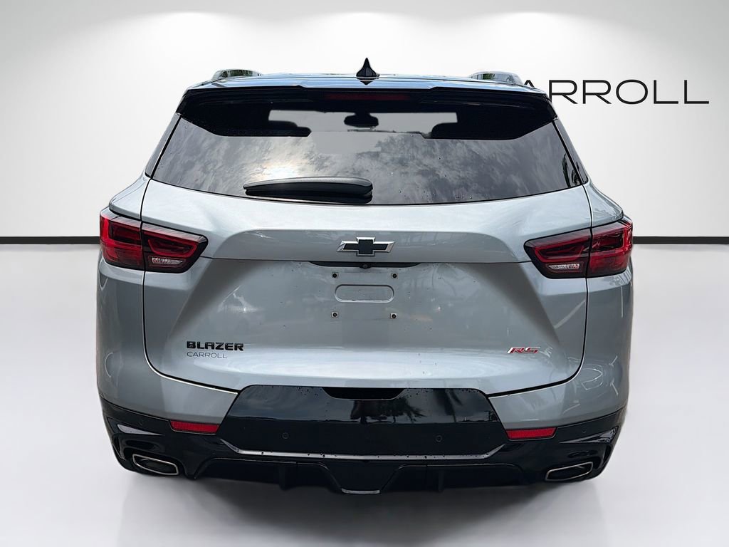 Used 2023 Chevrolet Blazer RS w/ Enhanced Convenience Package FWD image 4