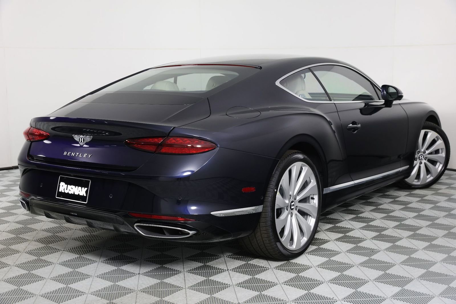 New 2026 Bentley Continental GT AWD/4WD image 9
