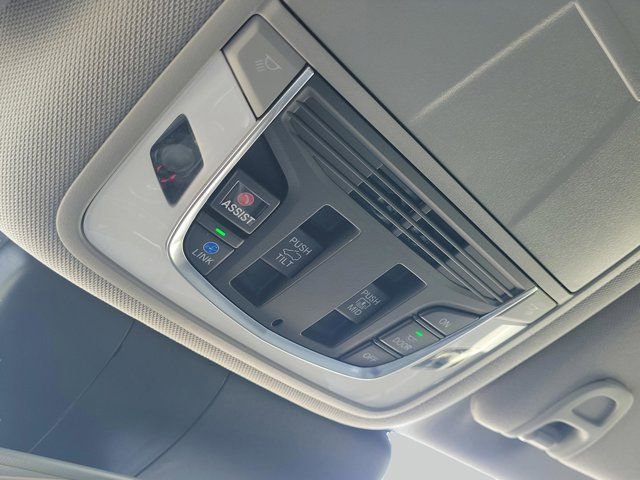 Certified 2023 Acura RDX FWD w/ Technology Package image 31