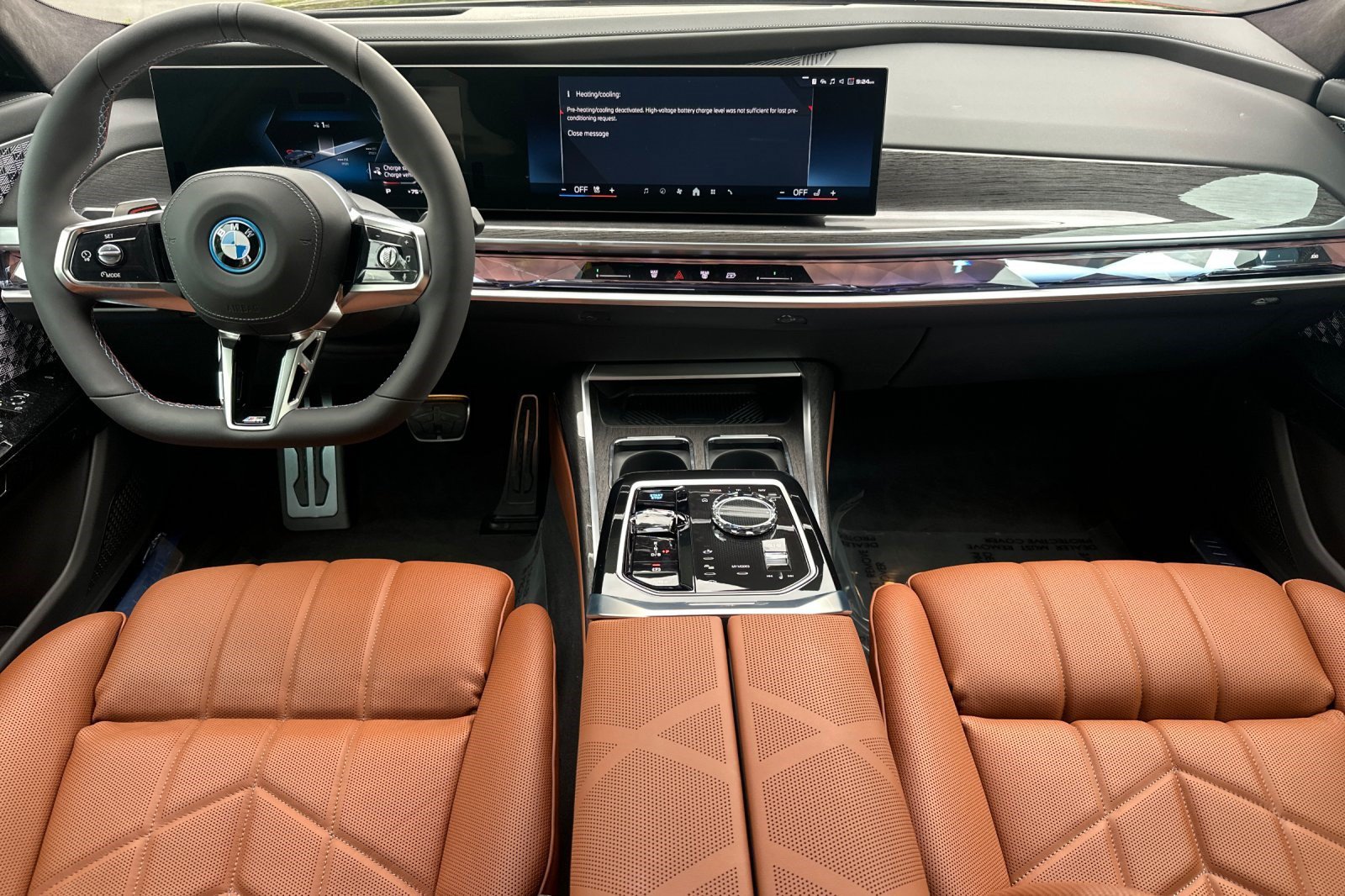 New 2026 BMW i7 M70 AWD/4WD image 11