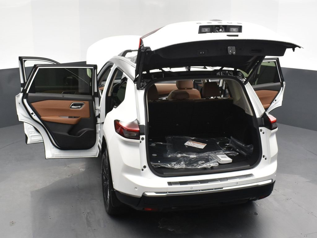 New 2026 Nissan Rogue Platinum image 33