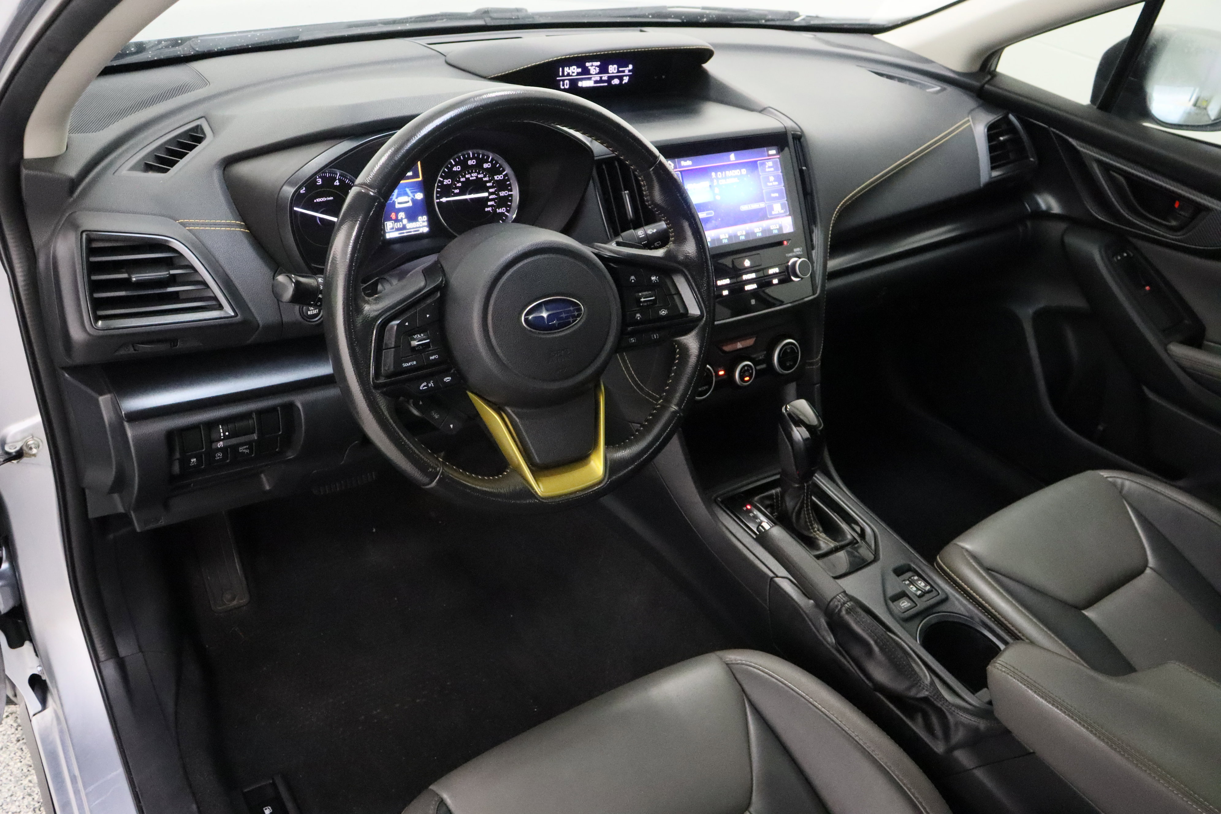 Used 2022 Subaru Crosstrek 2.5i Sport w/ Moonroof Package AWD/4WD image 13