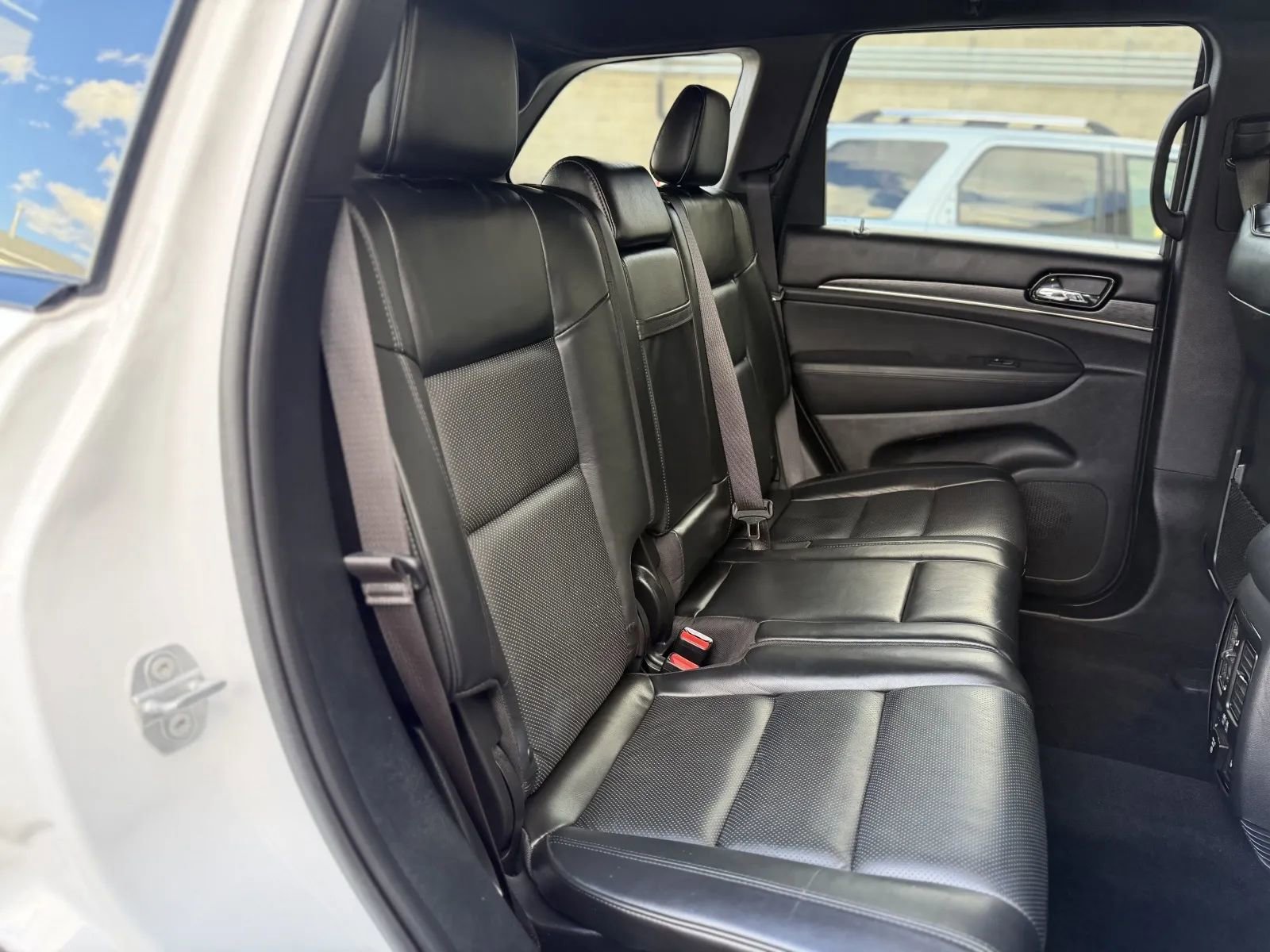 Used 2020 Jeep Grand Cherokee High Altitude image 18