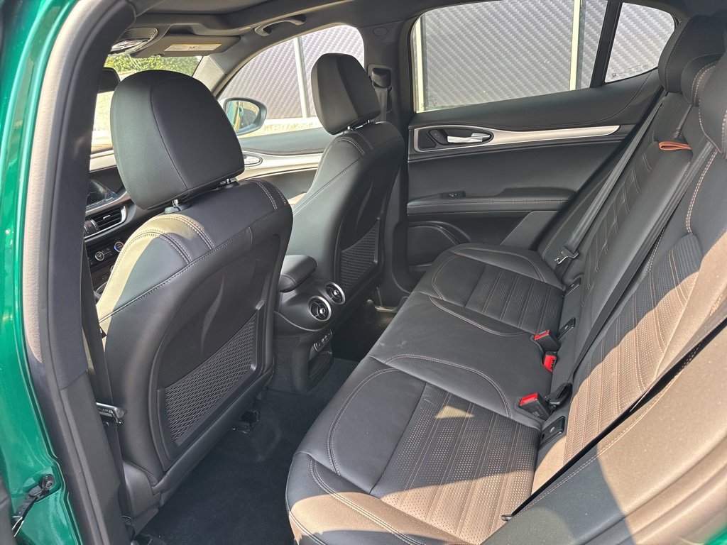 New 2025 Alfa Romeo Stelvio Sprint image 17