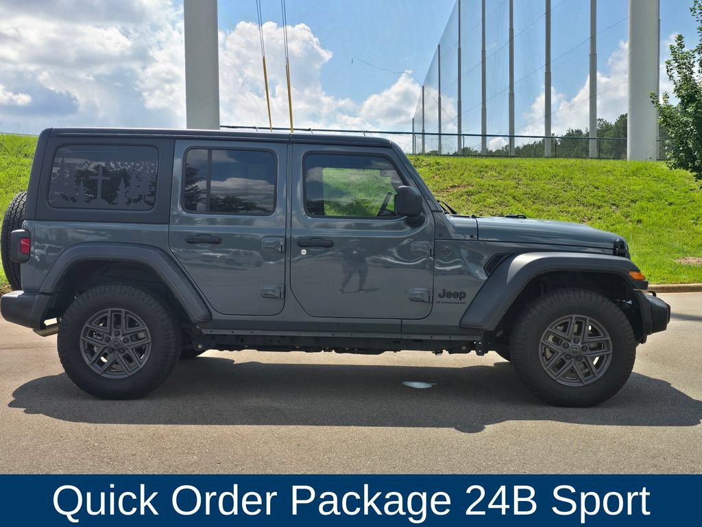Used 2024 Jeep Wrangler Unlimited Sport AWD/4WD image 3