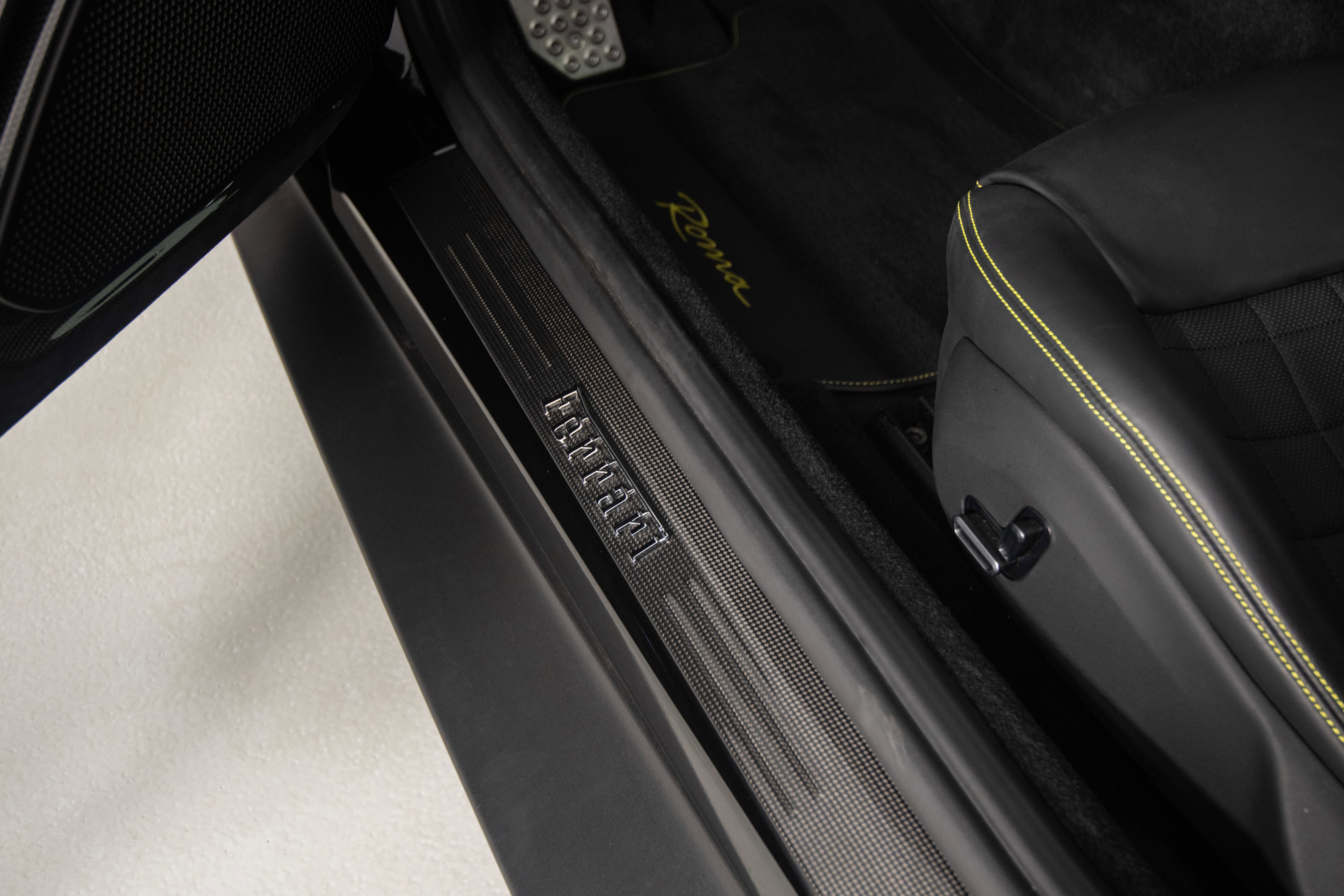 Certified 2024 Ferrari Roma image 11