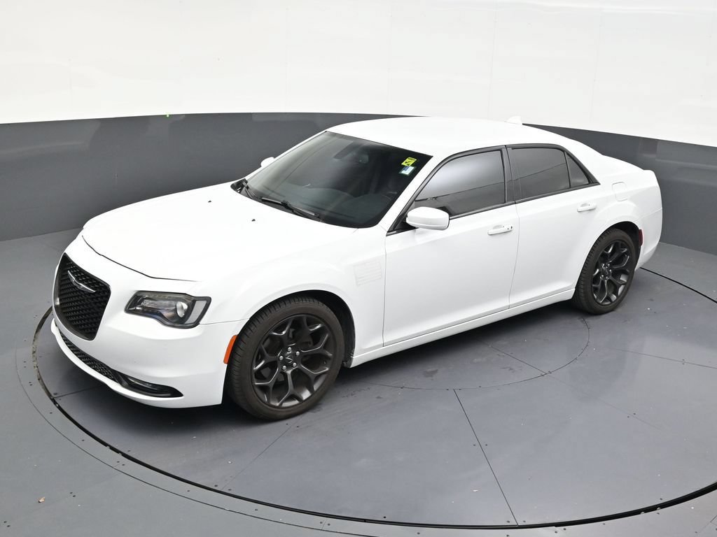Used 2020 Chrysler 300 S RWD image 12