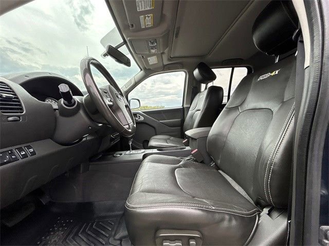 Used 2021 Nissan Frontier PRO-4X w/ Pro-4x Utility Package AWD/4WD image 11