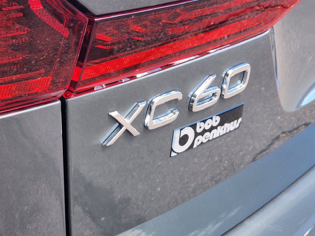 New 2026 Volvo XC60 B5 Ultra w/ Climate Package AWD/4WD image 31