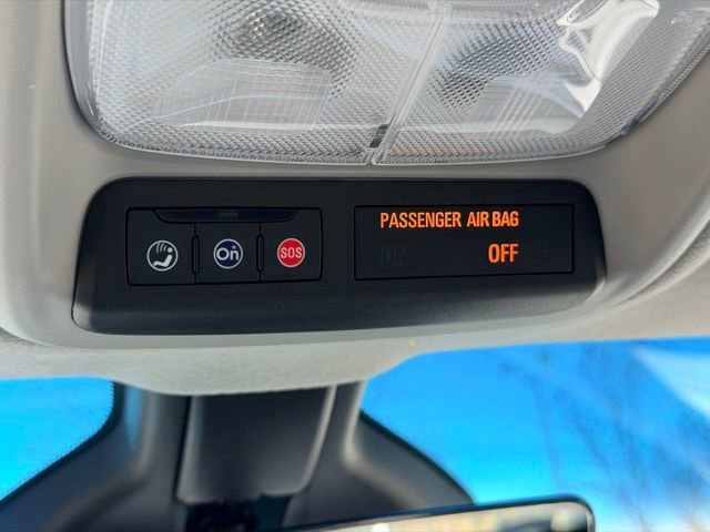 Certified 2021 Chevrolet Bolt Premier w/ Infotainment Package image 16