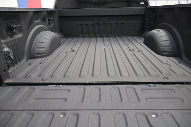 Used 2017 Ford F350 Platinum w/ Platinum Ultimate Package AWD/4WD image 34