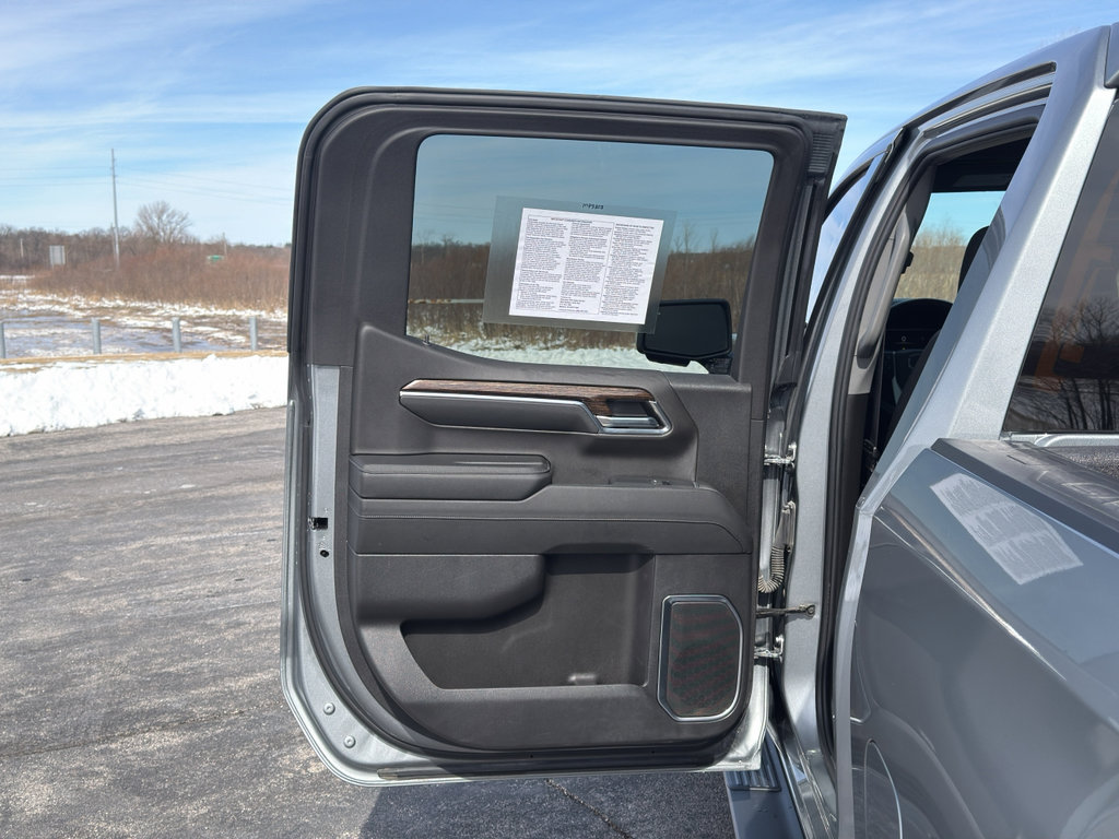 Used 2024 GMC Sierra 1500 Elevation w/ Elevation Premium Package AWD/4WD image 35