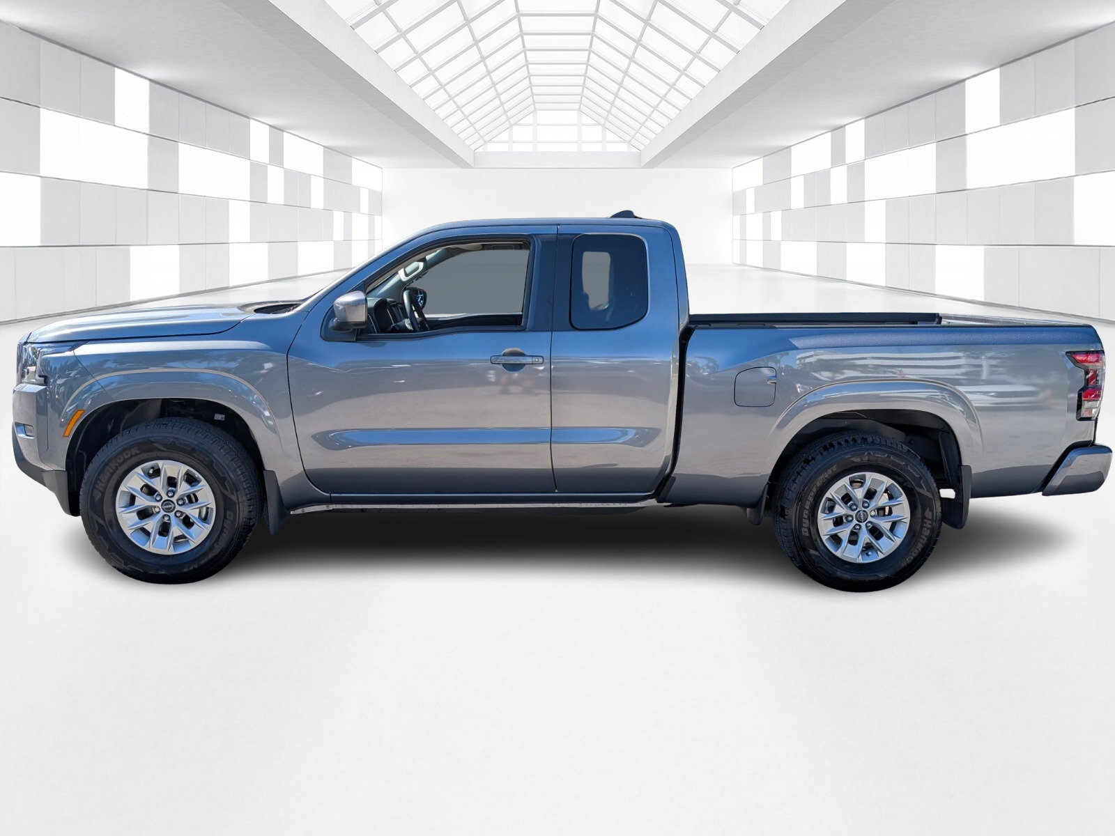 Certified 2024 Nissan Frontier SV w/ Technology Package image 4