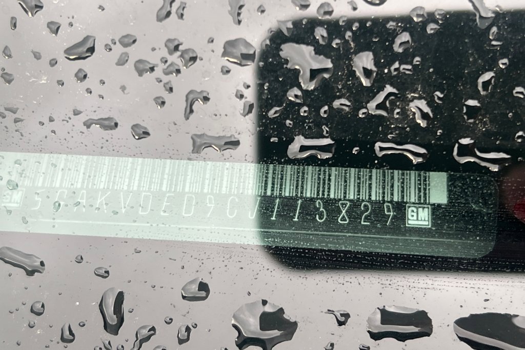 Used 2012 Buick Enclave Premium w/ Trailering Provision Package image 3