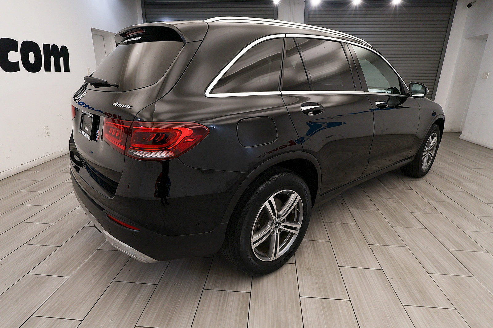 Used 2021 Mercedes-Benz GLC 300 4MATIC image 5