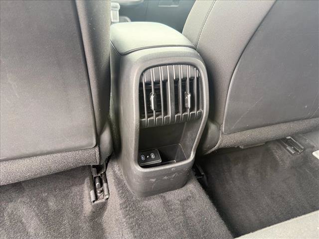 Used 2025 Hyundai Kona SEL FWD image 23