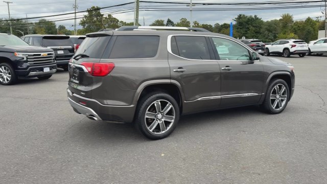 Certified 2019 GMC Acadia Denali w/ Technology Package AWD/4WD image 8