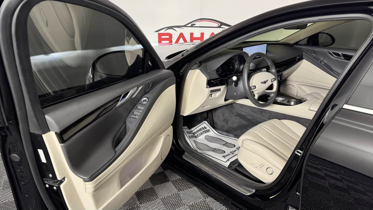 Used 2021 Genesis G80 2.5T AWD/4WD image 13