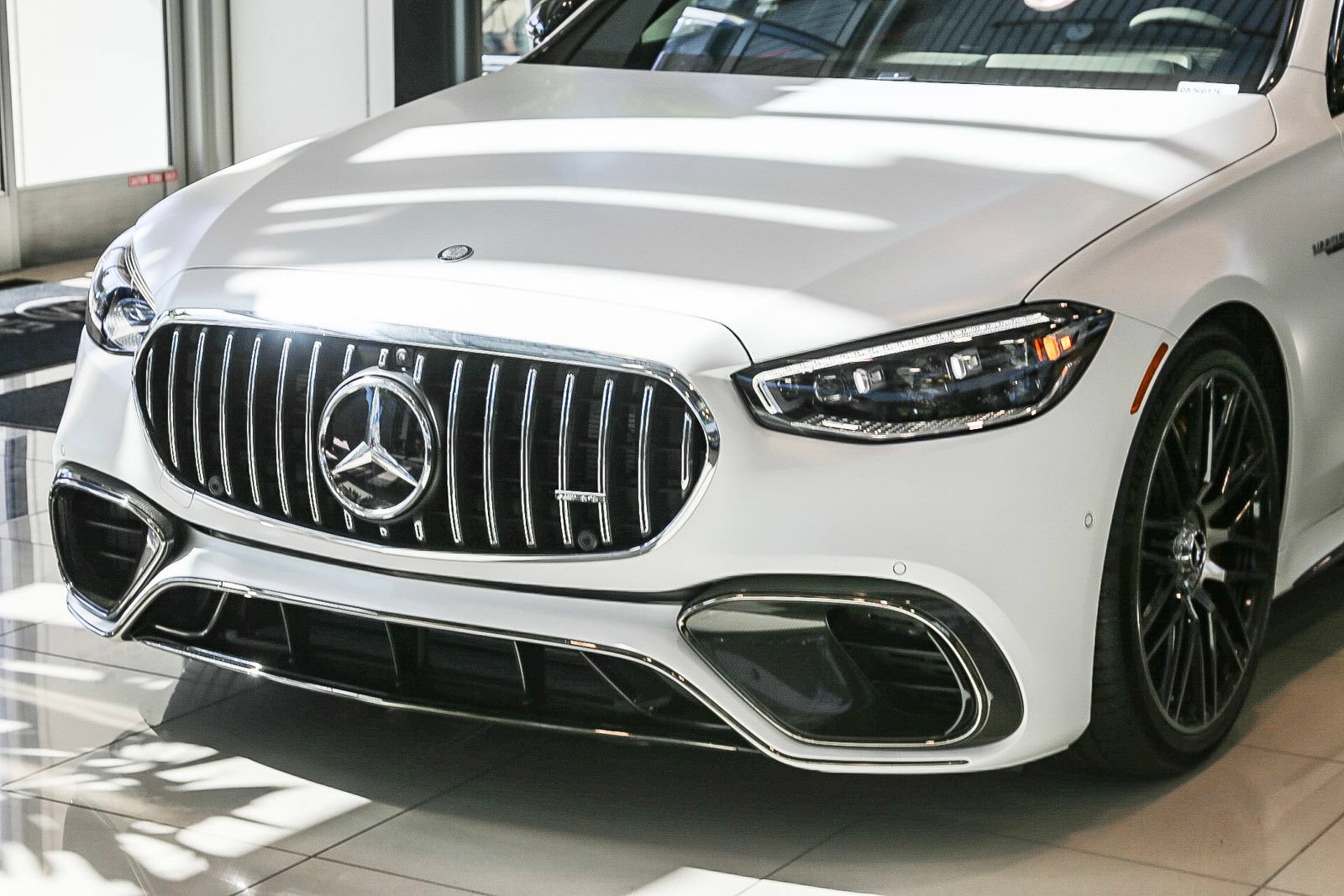 Used 2024 Mercedes-Benz S 63 AMG S image 7