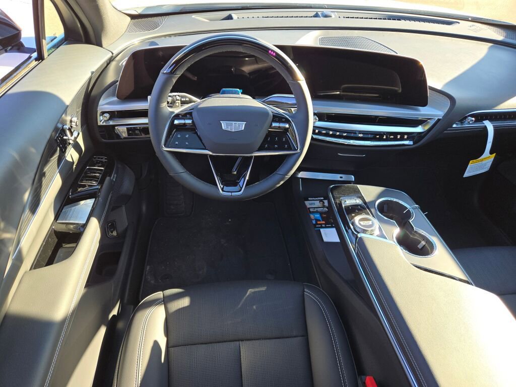 New 2026 Cadillac Lyriq Premium Sport image 21