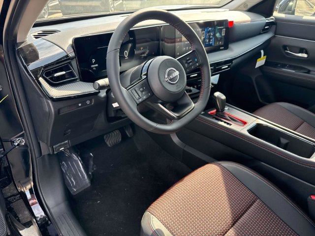 New 2027 Nissan Kicks SR FWD image 20