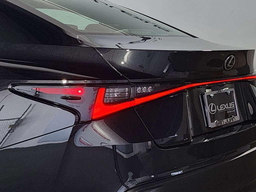 New 2025 Lexus IS 300 image 10
