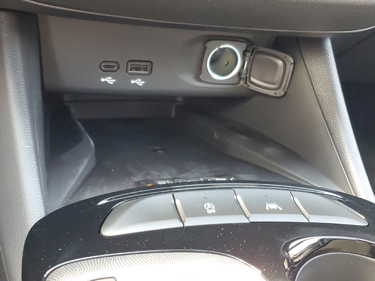New 2026 Buick Envista Sport Touring w/ Convenience II Package FWD image 23