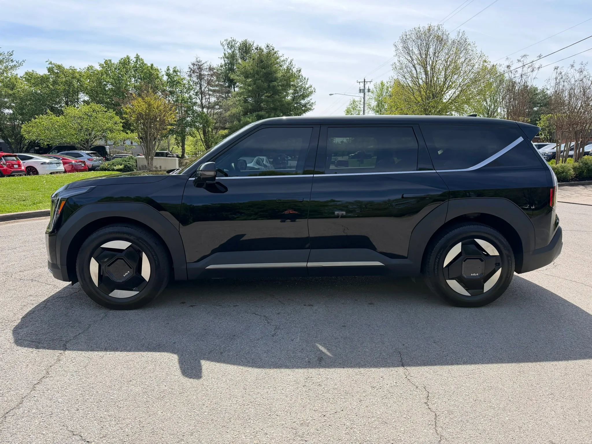 Used 2024 Kia EV9 Light Long Range image 9