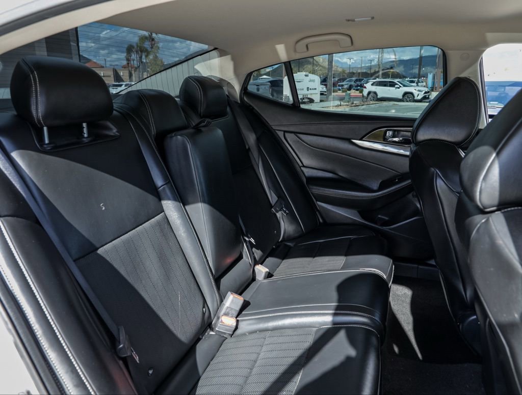 Used 2021 Nissan Maxima 3.5 SV w/ Floor Mat Group image 20
