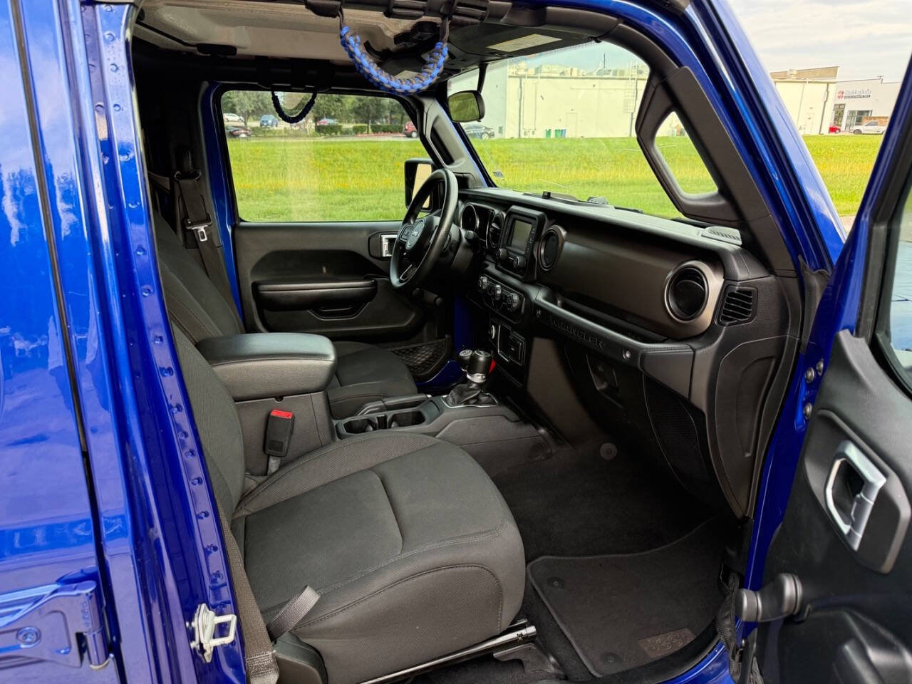 Used 2020 Jeep Wrangler Unlimited Sport AWD/4WD image 23