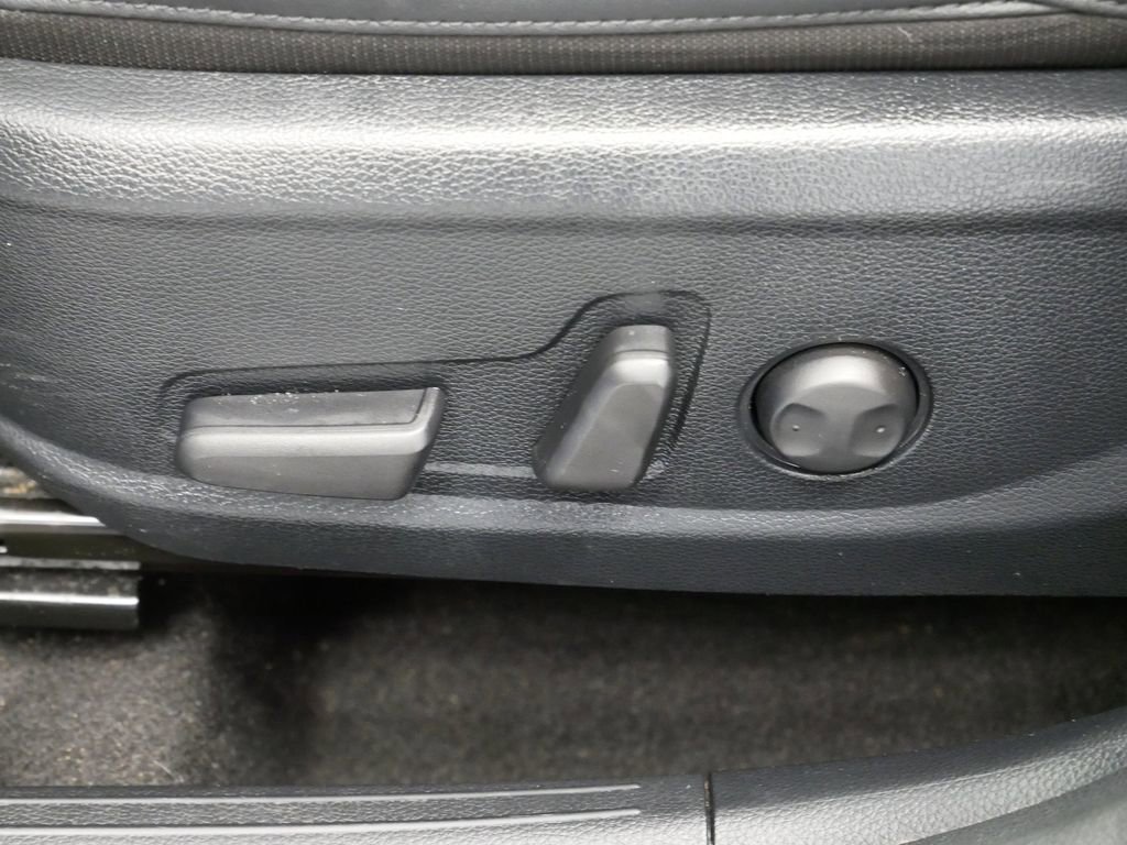 Used 2022 Kia Seltos EX image 4