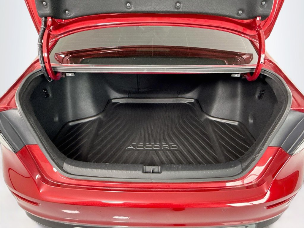 Certified 2025 Honda Accord EX-L image 28