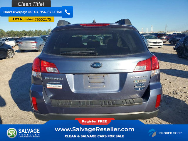 Used 2014 Subaru Outback 2.5i Limited w/ Moonroof Package AWD/4WD image 8