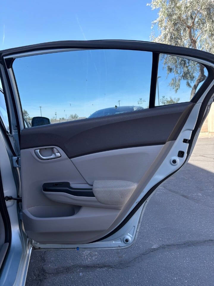 Used 2012 Honda Civic LX image 27