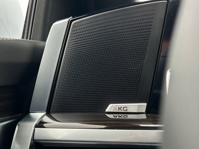 New 2026 Cadillac Escalade Luxury w/ Touring Package image 53