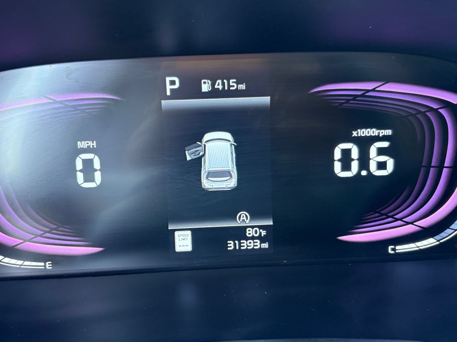 Used 2025 Kia Soul LX w/ LX Technology Package FWD image 38