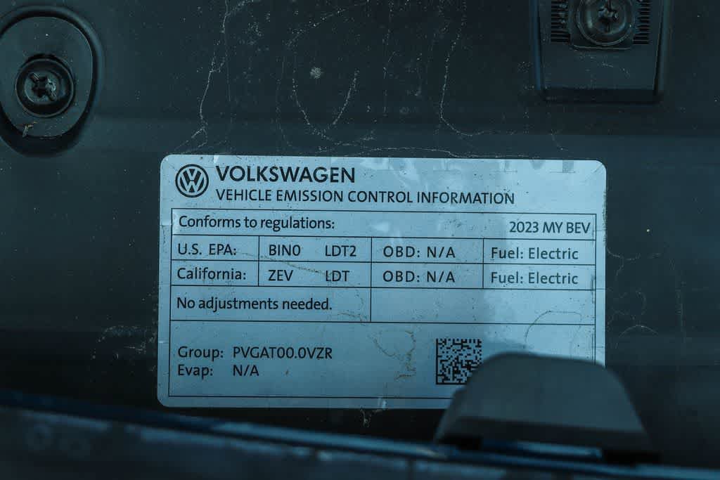 Used 2023 Volkswagen ID.4 Pro RWD image 30