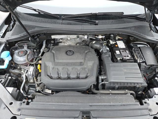 Certified 2024 Volkswagen Tiguan SE image 27