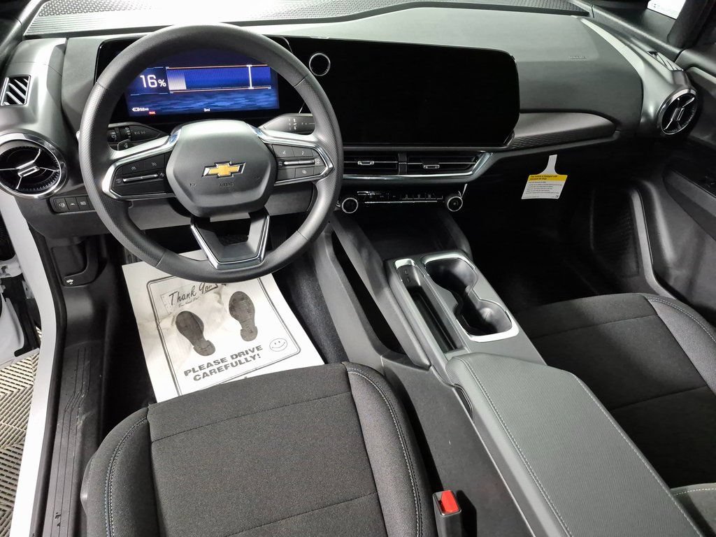 New 2026 Chevrolet Equinox EV LT FWD image 10