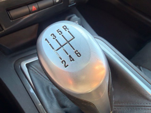 Used 2009 Dodge Challenger SRT8 RWD image 26