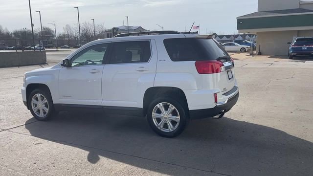 Used 2017 GMC Terrain SLE w/ Convenience Package image 6